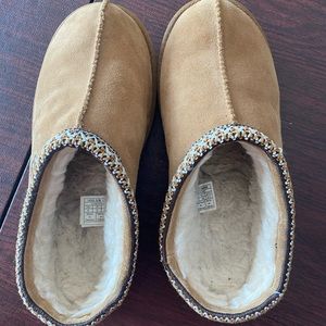 Ugg Tasman II Size 6